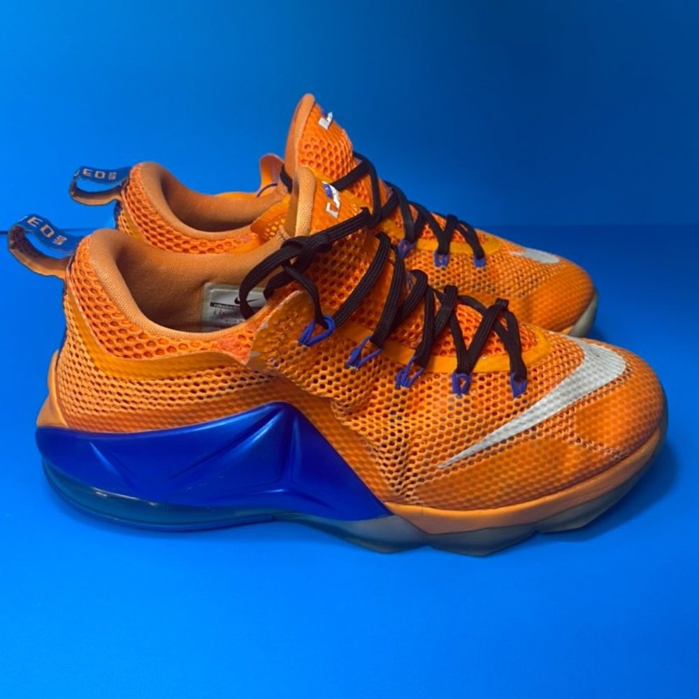 LeBron 12 Low 'Cavs Classic' Boy's Size 6.5Y Sneaker